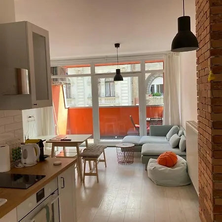 Trendy Apartment In The Heart Of The City With Balcony Budapest Exterior photo