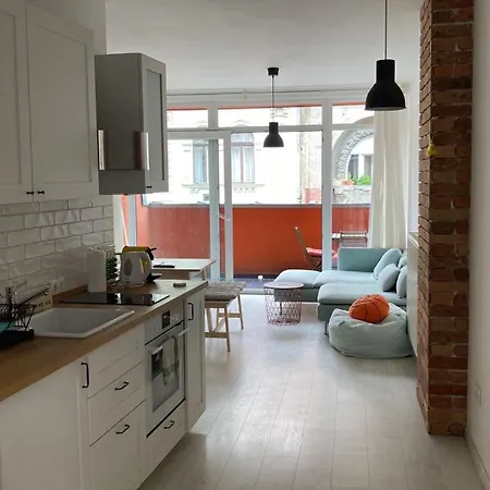 Trendy Apartment In The Heart Of The City With Balcony Budapest Exterior photo